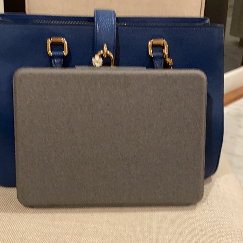 Blue Dolce snd Gabbana bag - Picture 6 of 14